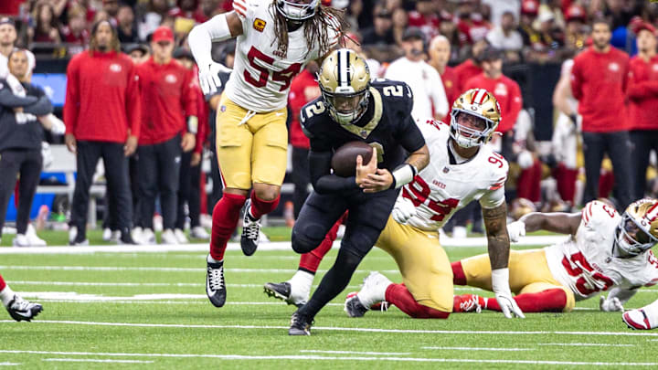 Sep 14, 2025; New Orleans, Louisiana, USA; New Orleans Saints quarterback Spencer Rattler (2) scrambles against the San Francisco 49ers Sep 14, 2025; New Orleans, Louisiana, USA; New Orleans Saints quarterback Spencer Rattler (2) scrambles against the San Francisco 49ers