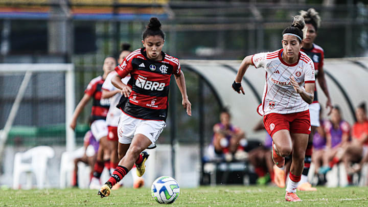 Flamengo e Internacional estão nas quartas do Brasileirão Feminino