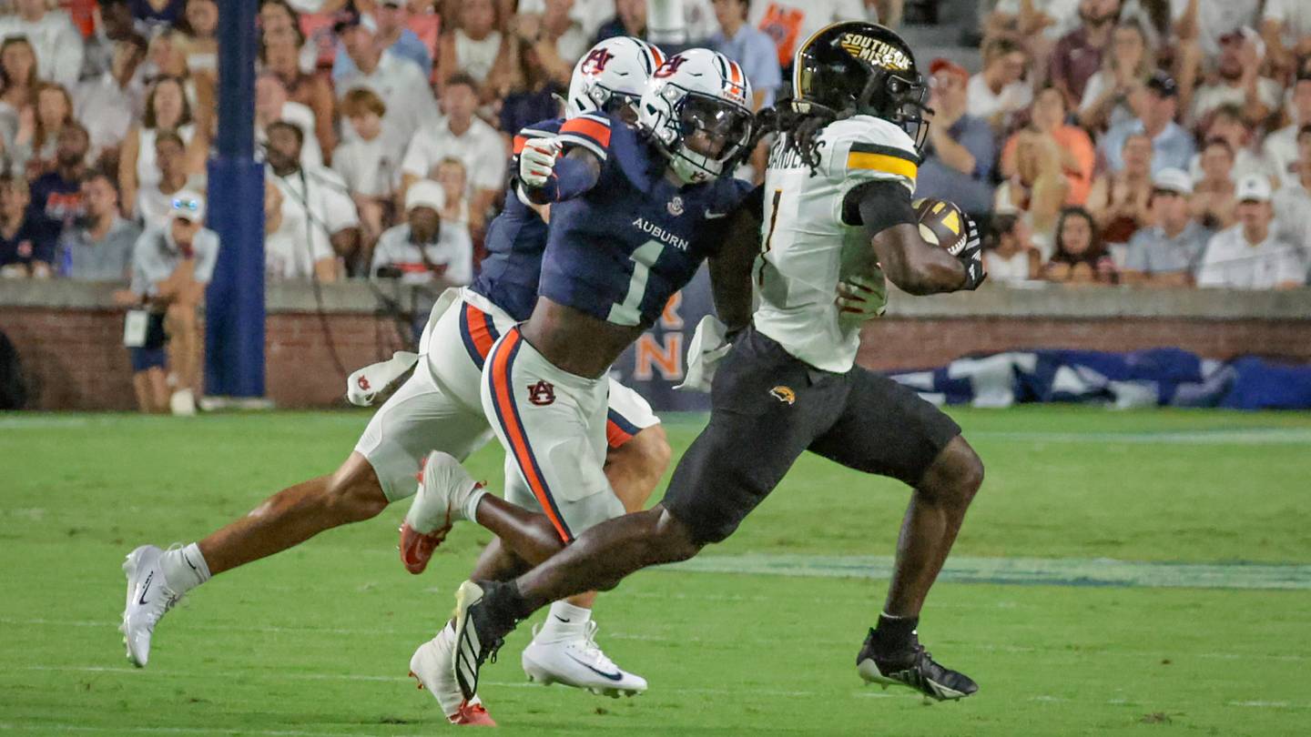 Southern Miss Overwhelmed at Auburn in First Road Test Under Blake Anderson