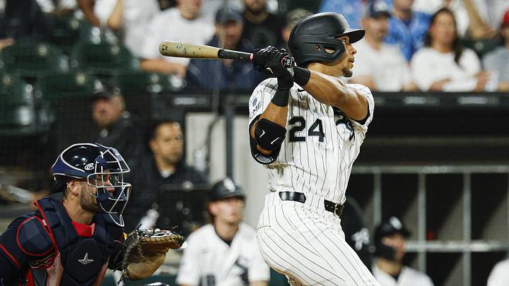 Jun 10, 2026; Chicago, Illinois, USA; Chicago White Sox right fielder Branden Montgomery (24) doubles against the Atlanta Braves during the eight inning at Rate Field. Mandatory Credit: Kamil Krzaczynski-Imagn Images Jun 10, 2026; Chicago, Illinois, USA; Chicago White Sox right fielder Branden Montgomery (24) doubles against the Atlanta Braves during the eight inning at Rate Field. Mandatory Credit: Kamil Krzaczynski-Imagn Images