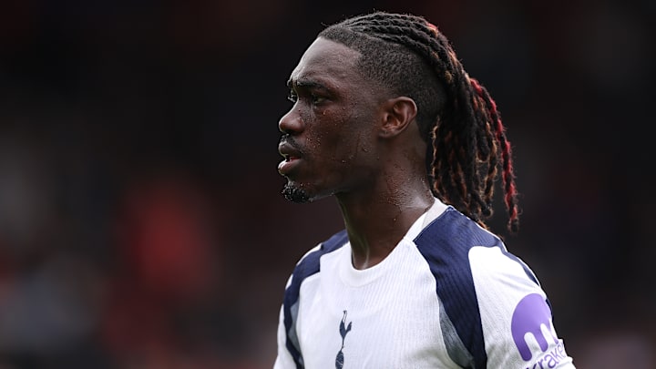 Galatasaray are closing in on a deal for Yves Bissouma.