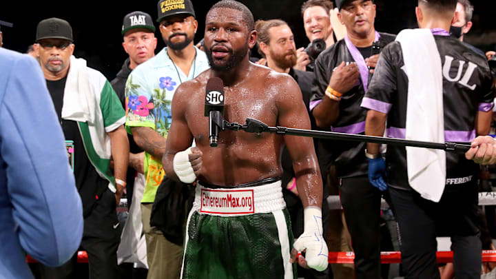 Floyd Mayweather Jr. venció a Don Moore