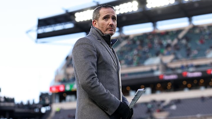 Jan 11, 2026; Philadelphia, PA, USA; Philadelphia Eagles general manager Howie Roseman looks on during warmups prior to an NFC Wild Card Round game against the San Francisco 49ers at Lincoln Financial Field. Mandatory Credit: Bill Streicher-Imagn Images Jan 11, 2026; Philadelphia, PA, USA; Philadelphia Eagles general manager Howie Roseman looks on during warmups prior to an NFC Wild Card Round game against the San Francisco 49ers at Lincoln Financial Field. Mandatory Credit: Bill Streicher-Imagn Images