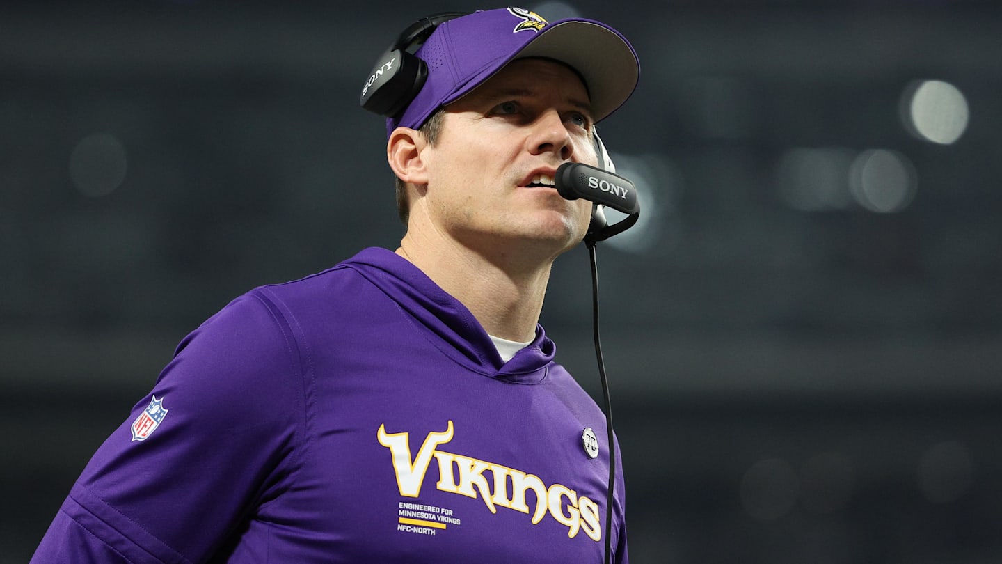 NFL Insider Urges Bills to Explore Trade for Proven Head Coach