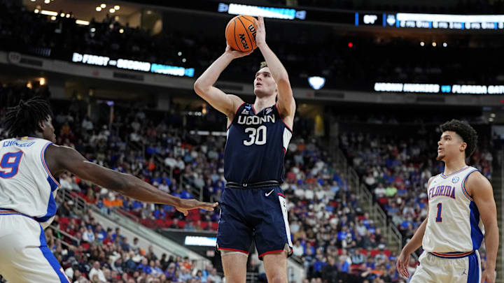 UConn star Liam McNeeley, an expected lottery pick, is declaring for the NBA draft.