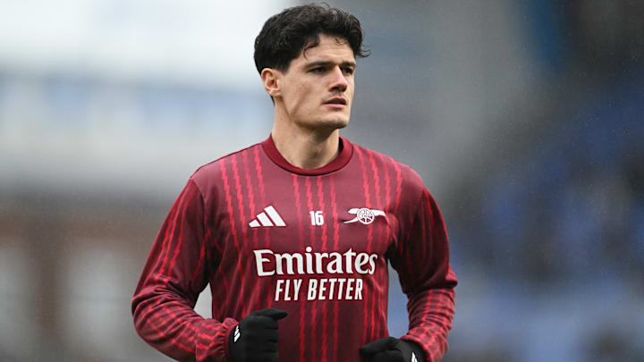 Portsmouth v Arsenal - Emirates FA Cup Third Round