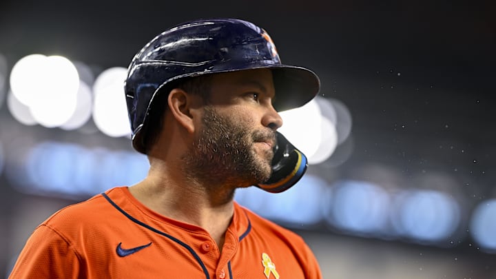 Houston Astros designated hitter Jose Altuve (27) walks to the on-deck circle during the game between the Texas Rangers and the Houston Astros at Globe Life Field.