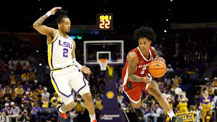 Alabama guard Aden Holloway (2) in action against LSU at Pete Maravich Assembly Center in Baton Rouge, LA on Saturday, Feb 21, 2026.