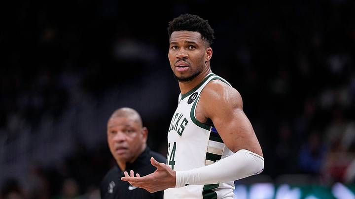 Giannis Antetokounmpo fue azotado por las lesiones en esta temporada. Giannis Antetokounmpo fue azotado por las lesiones en esta temporada.