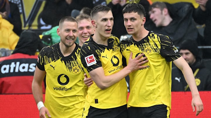 FBL-GER-BUNDESLIGA-DORTMUND-AUGSBURG FBL-GER-BUNDESLIGA-DORTMUND-AUGSBURG