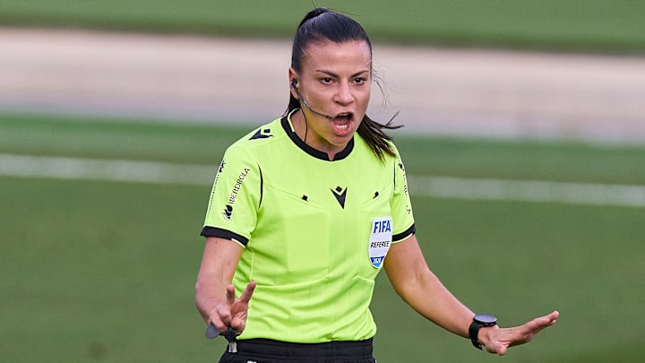 Zulema Gonzalez, arbitre espagnole.