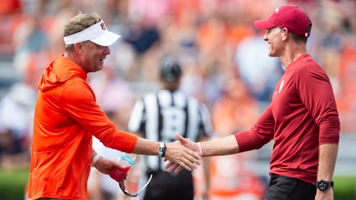 Auburn Tigers head coach Hugh Freeze and Oklahoma Sooners head coach Brent Venables