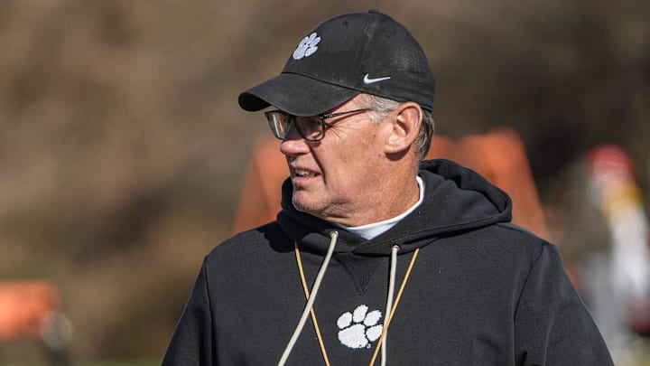 Clemson defensive coordinator Tom Allen during the Pinstipe Bowl practice in Clemson, S.C. Monday, Dec. 15, 2025. Clemson defensive coordinator Tom Allen during the Pinstipe Bowl practice in Clemson, S.C. Monday, Dec. 15, 2025.