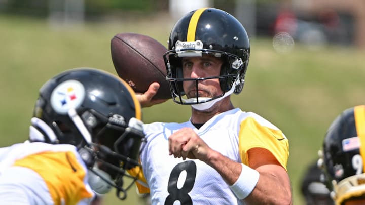 Jul 25, 2025; Pittsburgh, PA, USA; Pittsburgh Steelers quarterback Aaron Rodgers (8) participates in drills during training camp at Saint Vincent College. Mandatory Credit: Barry Reeger-Imagn Images