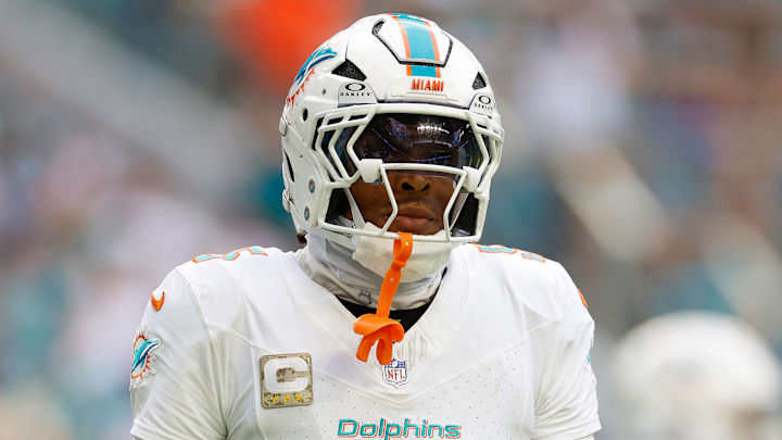 Las Vegas Raiders v Miami Dolphins