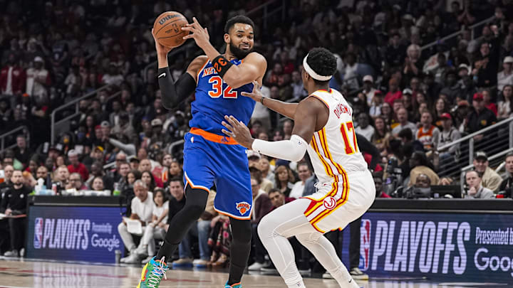 Knicks center Karl-Anthony Towns works against the Hawks.