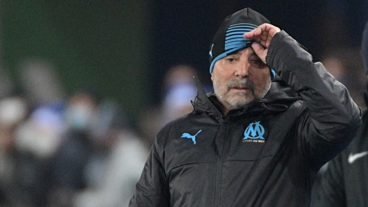 La gronde continue de monter contre Jorge Sampaoli La gronde continue de monter contre Jorge Sampaoli