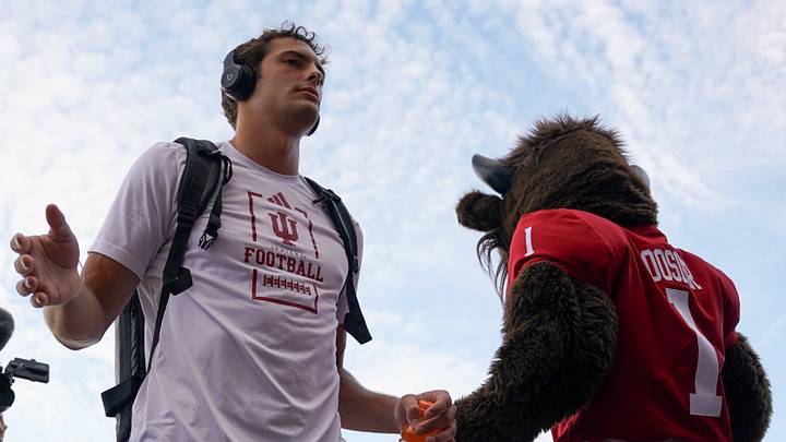 Sep 25, 2026; Bloomington, Indiana, USA; Indiana Hoosiers wide receiver Charlie Becker (80) walks into the stadium prior to the game against the Northwestern Wildcats at Merchants Bank Field at Memorial Stadium. Mandatory Credit: Robert Goddin-Imagn Images Sep 25, 2026; Bloomington, Indiana, USA; Indiana Hoosiers wide receiver Charlie Becker (80) walks into the stadium prior to the game against the Northwestern Wildcats at Merchants Bank Field at Memorial Stadium. Mandatory Credit: Robert Goddin-Imagn Images