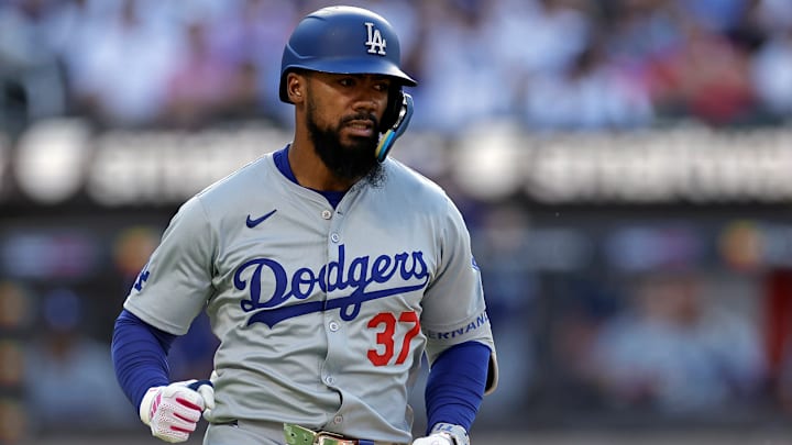 Los Dodgers no verán volver a Teoscar Hernández en 2025