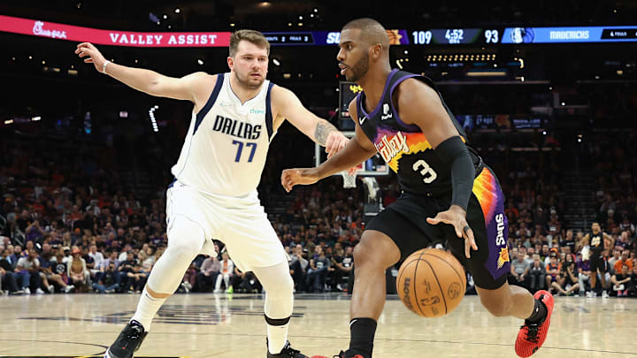 Suns enfrentan a Mavericks este viernes