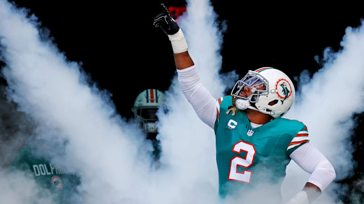  Miami Dolphins linebacker Bradley Chubb (2) runs on the field at the start of the game against the Cincinnati Bengals at Hard Rock Stadium. 