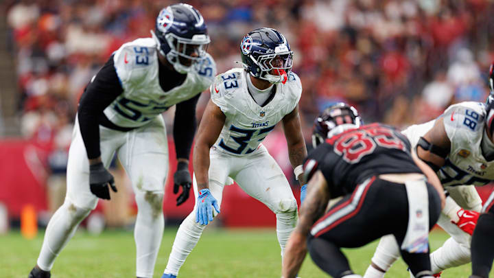 Tennessee Titans v Arizona Cardinals Tennessee Titans v Arizona Cardinals