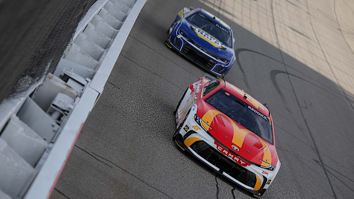 Tyler Reddick, 23XI Racing, Chase Elliott, Hendrick Motorsports, Michigan International Speedway, NASCAR