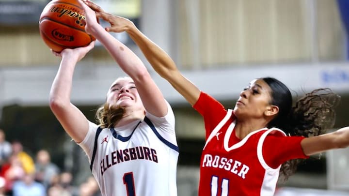 Lay'lee Dixon and Prosser conclude their 2A CWAC season Friday against Grandview.