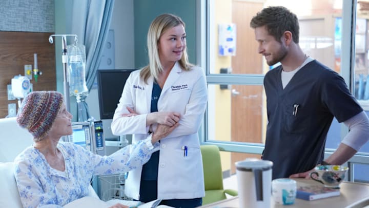 THE RESIDENT: L-R: Guest star Shannon Wilcox, Emily VanCamp and Matt Czuchry in the "Snowed In" episode of THE RESIDENT airing Monday, April 1 (8:00-9:00 PM ET/PT) on FOX. ©2018 Fox Broadcasting Co. Cr: Guy D'Alema/FOX.
