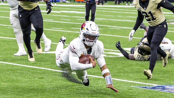 Sep 7, 2025; New Orleans, Louisiana, USA; New Orleans Saints safety Justin Reid (21) chases Arizona Cardinals quarterback Kyler Murray (1) during the second half at Caesars Superdome. Mandatory Credit: Stephen Lew-Imagn Images Sep 7, 2025; New Orleans, Louisiana, USA; New Orleans Saints safety Justin Reid (21) chases Arizona Cardinals quarterback Kyler Murray (1) during the second half at Caesars Superdome. Mandatory Credit: Stephen Lew-Imagn Images