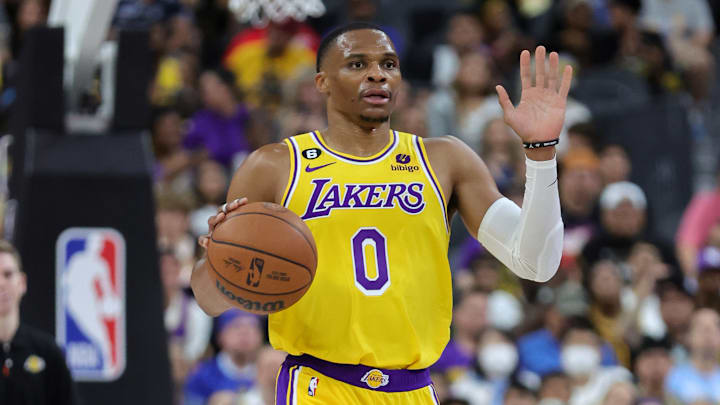 Russell Westbrook no tiene una lesión grave en la pierna 
