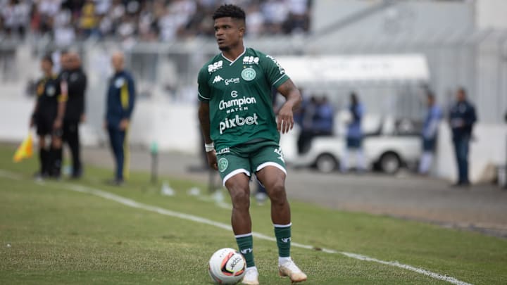 Jamerson vai atuar pelo Coritiba na sequência no ano. Jamerson vai atuar pelo Coritiba na sequência no ano.