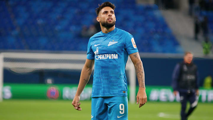 Timão tenta garantir o camisa 9 por empréstimo até o meio de 2023 