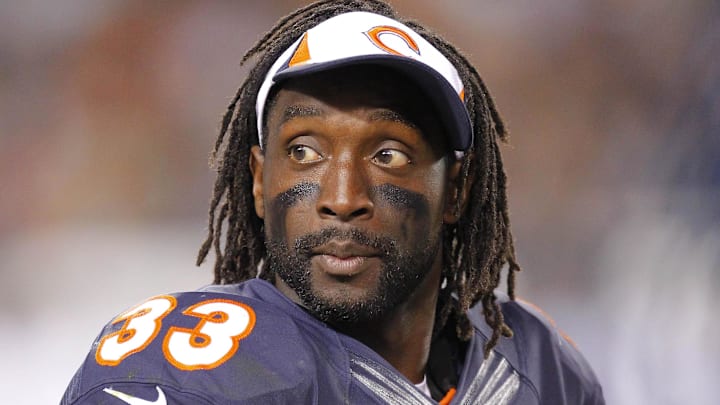 Legendary Bears CB Charles Tillman is announcing Chicago's Day 2 picks. 