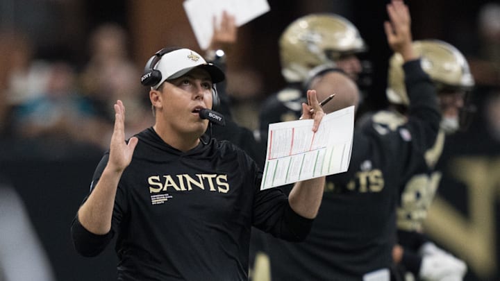 Aug 17, 2025; New Orleans, Louisiana, USA; New Orleans Saints head coach Kellen Moore calls for the field goal unit against the Jacksonville Jaguars during the first half at Caesars Superdome. Mandatory Credit: Matthew Hinton-Imagn Images Aug 17, 2025; New Orleans, Louisiana, USA; New Orleans Saints head coach Kellen Moore calls for the field goal unit against the Jacksonville Jaguars during the first half at Caesars Superdome. Mandatory Credit: Matthew Hinton-Imagn Images