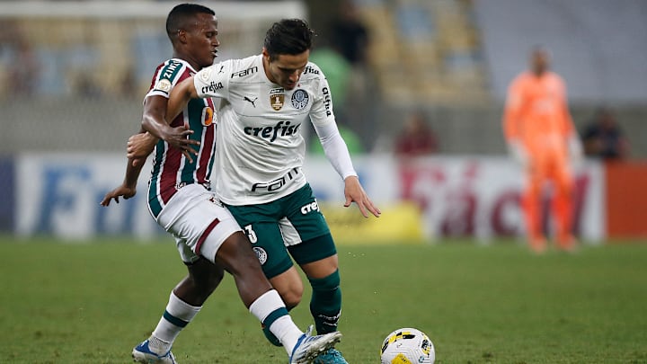 Jhon Arias e Raphael Veiga estão entre os convocados nesta primeira data Fifa de 2023