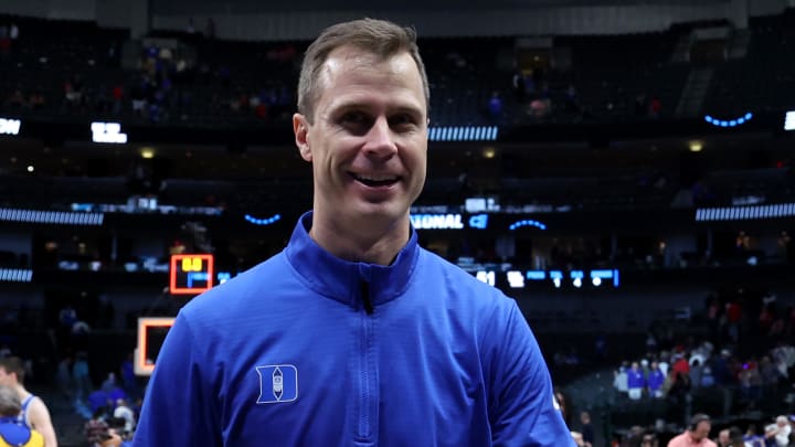 Duke basketball head coach Jon Scheyer