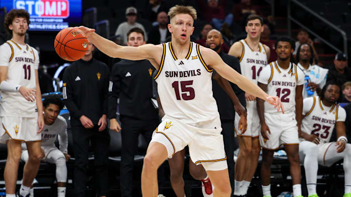 Dec 6, 2025; Phoenix, Arizona, USA; Arizona State University Sun Devils guard Noah Meeusen (15) dribbles the ball against Oklahoma University Sooners at PHX Arena. Mandatory Credit: Anna Carrington-Imagn Images Dec 6, 2025; Phoenix, Arizona, USA; Arizona State University Sun Devils guard Noah Meeusen (15) dribbles the ball against Oklahoma University Sooners at PHX Arena. Mandatory Credit: Anna Carrington-Imagn Images