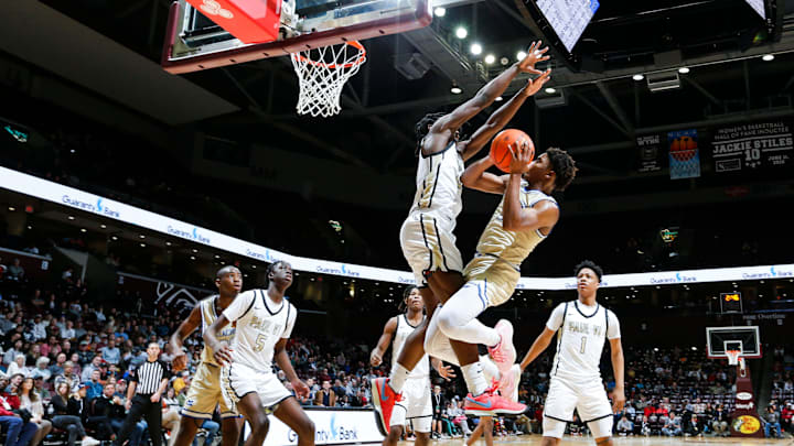 A top analyst is projecting that Duke will land Syracuse basketball priority target Jordan Smith Jr., a 5-star guard.
