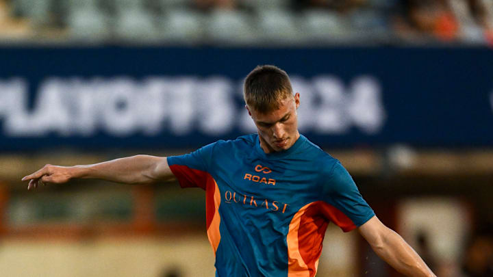 The Australian Striker Who Could Wear Stoke City's Jersey