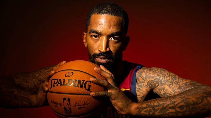 Sep 24, 2018; Cleveland, OH, USA; Cleveland Cavaliers guard J.R. Smith (5) poses during Cavs Media Day at Cleveland Clinic Courts. Mandatory Credit: Scott R. Galvin-USA TODAY Sports Sep 24, 2018; Cleveland, OH, USA; Cleveland Cavaliers guard J.R. Smith (5) poses during Cavs Media Day at Cleveland Clinic Courts. Mandatory Credit: Scott R. Galvin-USA TODAY Sports