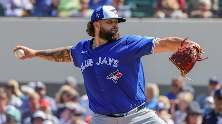 Feb 27, 2024; Lakeland, Florida, USA; Toronto Blue Jays starting pitcher Alek Manoah (6) pitches