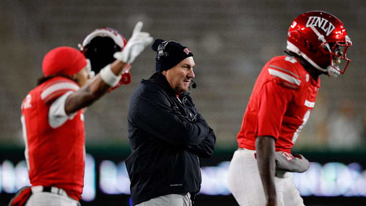 Former Auburn Tigers quarterback Jackson Arnold made a good decision to transfer to the UNLV Rebels, writes one analyst