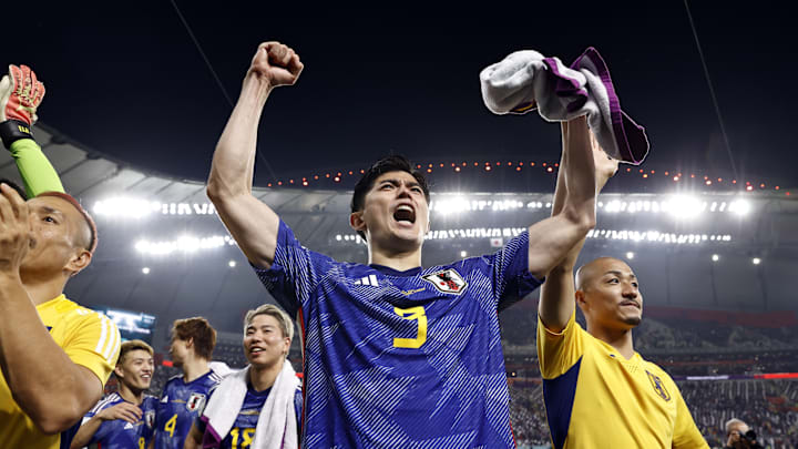 Os japoneses desbancaram Espanha e Alemanha e ficaram com a liderança do Grupo E