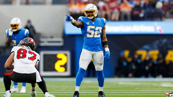 Tampa Bay Buccaneers v Los Angeles Chargers