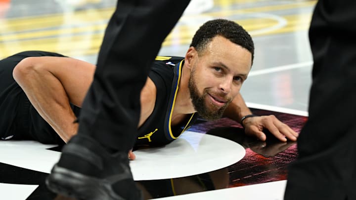 Portland Trail Blazers v Golden State Warriors Portland Trail Blazers v Golden State Warriors