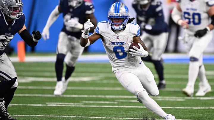 Detroit Lions running back Jahmyr Gibbs (0) runs during the first half against the Dallas Cowboys at Ford Field. 