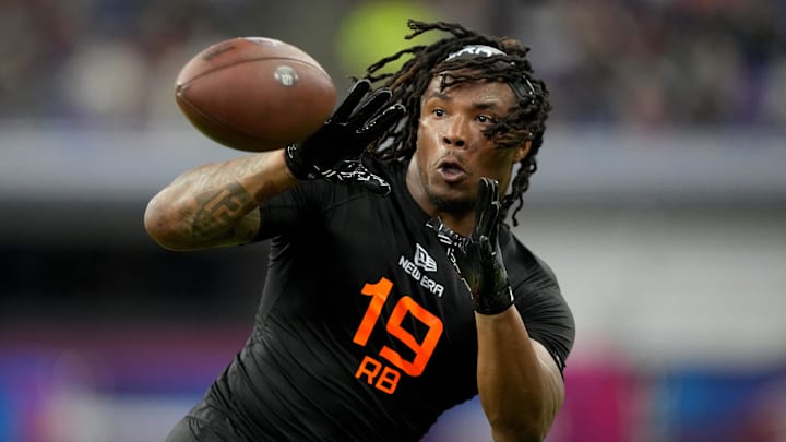Mar 1, 2025; Indianapolis, IN, USA; Cincinnati running back Corey Kiner (RB19) during the 2025 NFL Combine at Lucas Oil Stadium. Mandatory Credit: Kirby Lee-Imagn Images Mar 1, 2025; Indianapolis, IN, USA; Cincinnati running back Corey Kiner (RB19) during the 2025 NFL Combine at Lucas Oil Stadium. Mandatory Credit: Kirby Lee-Imagn Images