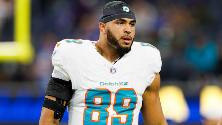Miami Dolphins TE Julian Hill