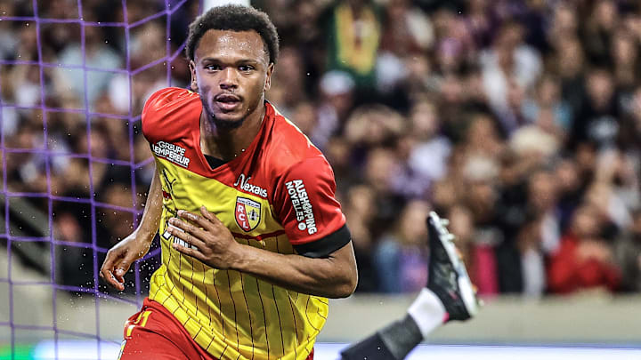 Loïs Openda n'aura pas de temps mort cet été.